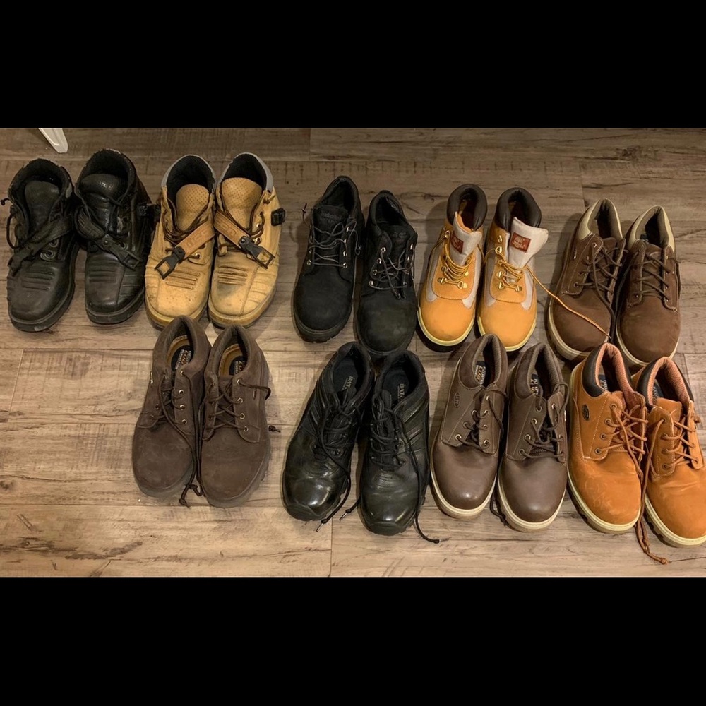 Men shoes size 10.5